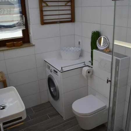 Vakantiehuis Holiday Home With 2 Bedrooms *