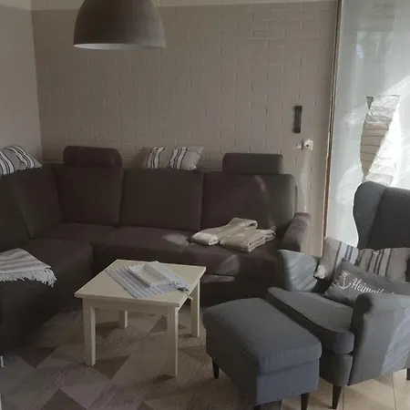 With 2 Bedrooms Casa vacanze Tossens