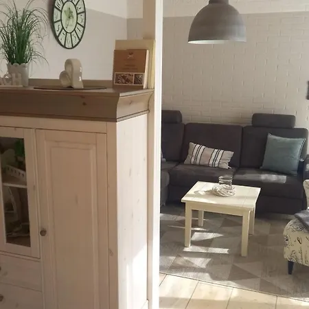 Holiday Home With 2 Bedrooms Vakantiehuis *